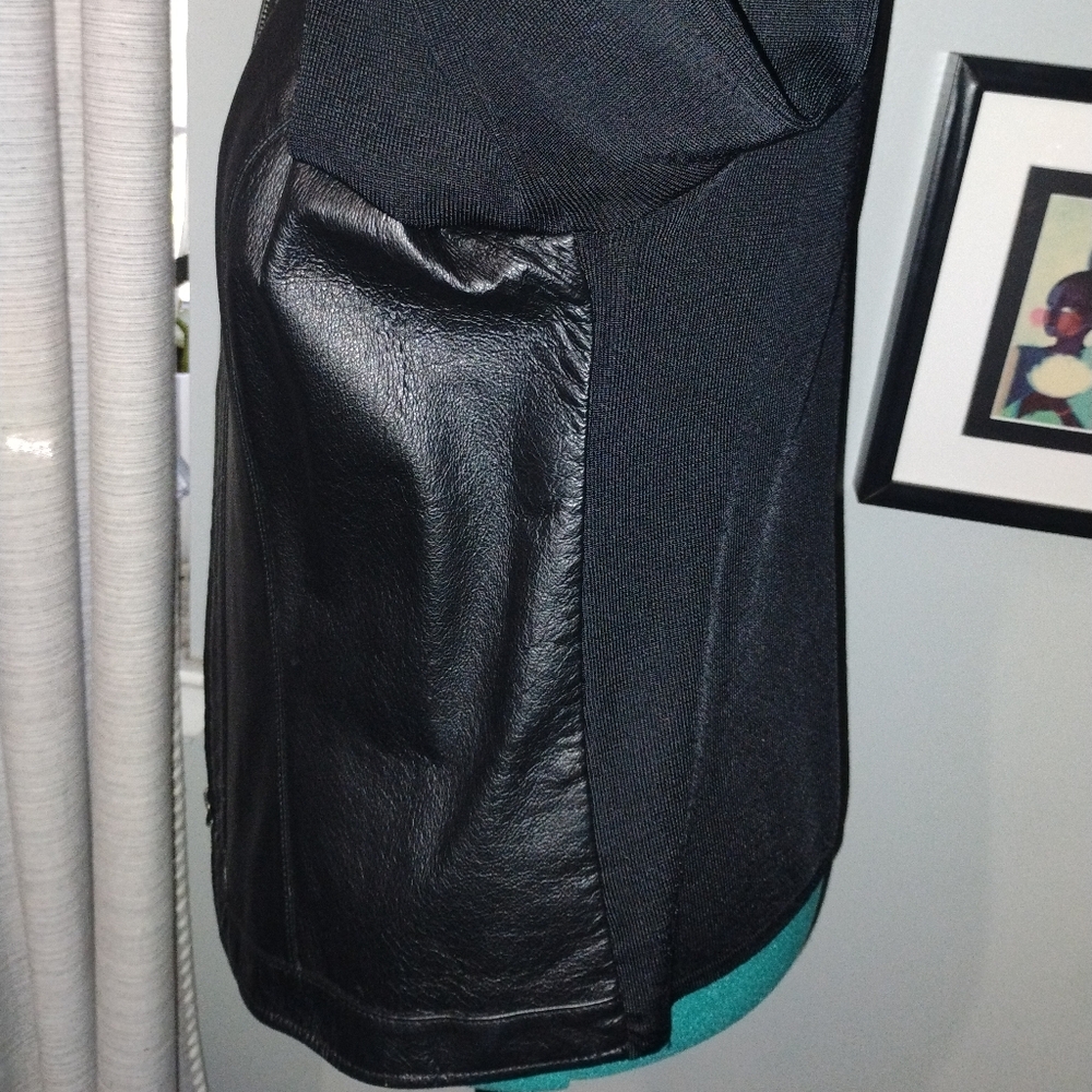 Peter Nygard Elegant Black Leather and Knit Jacket with Floral Design Sz L - Picture 9 of 13